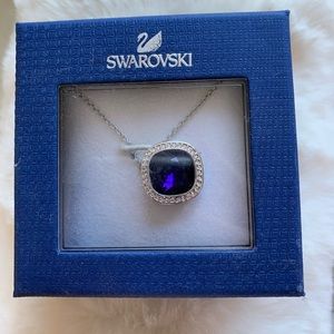 Purple Stone Necklace ‼️ CLOSET CLEANOUT. ACCEPTING ALL OFFERS.